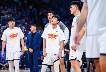 Kaiyun中国官网-广东队被轰18比0输生死战，奎因没能复刻上一场，杜锋正式表态