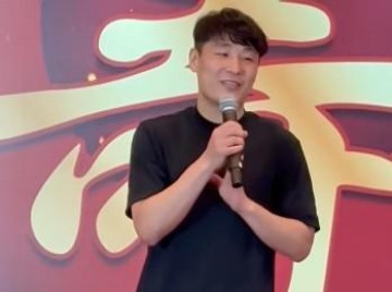 Kaiyun开云中国官网-武磊在年维泗寿宴上讲话：要把年老、徐导的精神传承给下一代